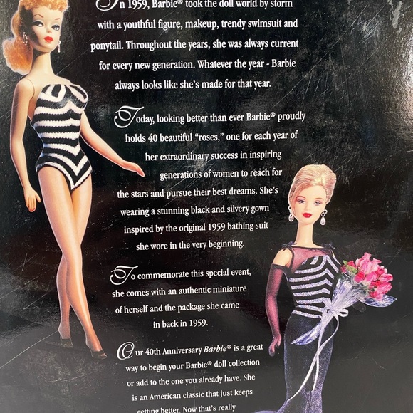Barbie 40th Anniversary Doll Collector Edition - Picture 6 of 10